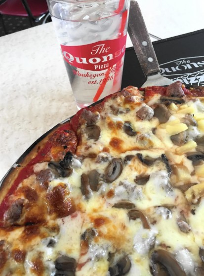 Quonset Pizza